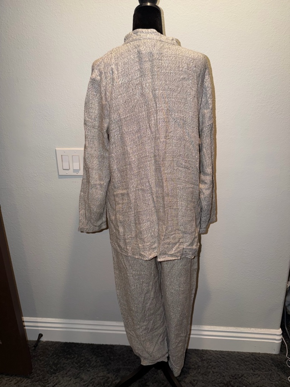 Vintage Stone Gear Neutral Textured Two-Piece Top and Pant Set - Light Beige - Picture 5 of 8